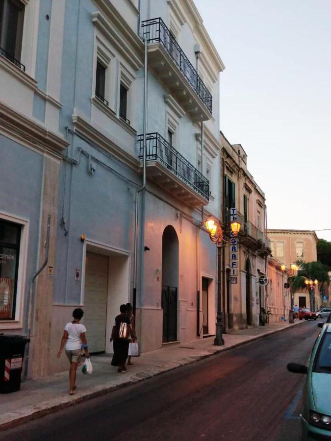 Appartement Dimora Cappellini à Brindisi Extérieur photo